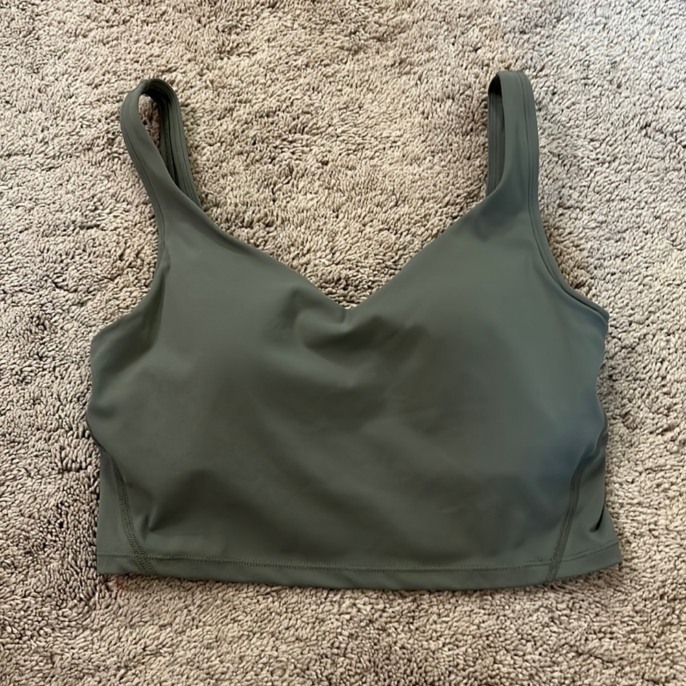 HALARA padded v neck cropped yoga tank, size XS